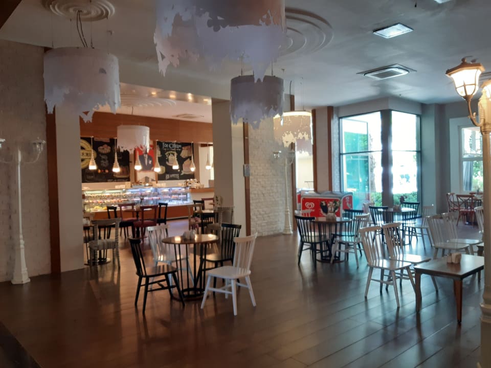 Gastro Port Nature Luxury Resort & Spa