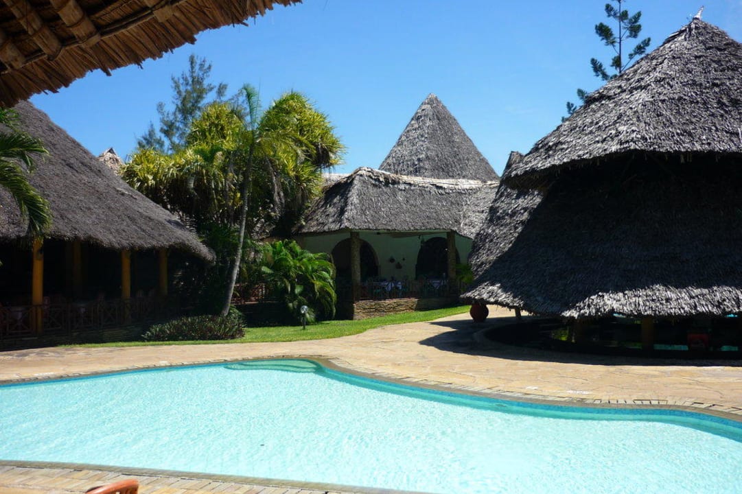 Paradise-Pool Neptune Paradise Beach Resort & Spa