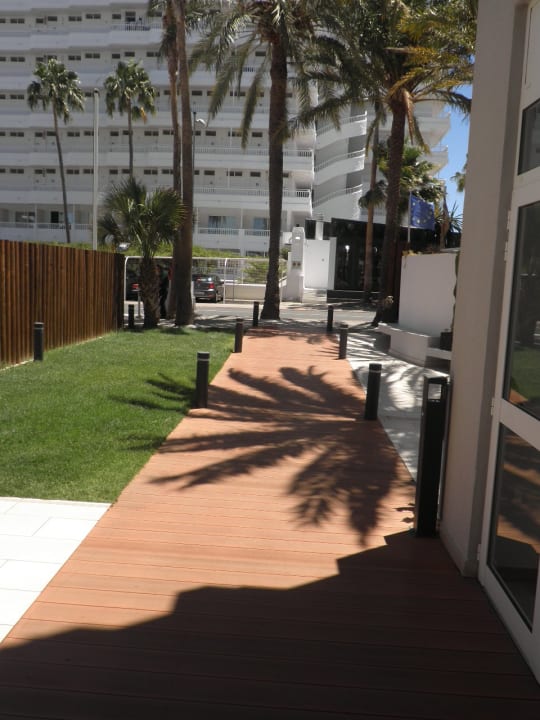 Außenansicht Hotel LIVVO Anamar Suites