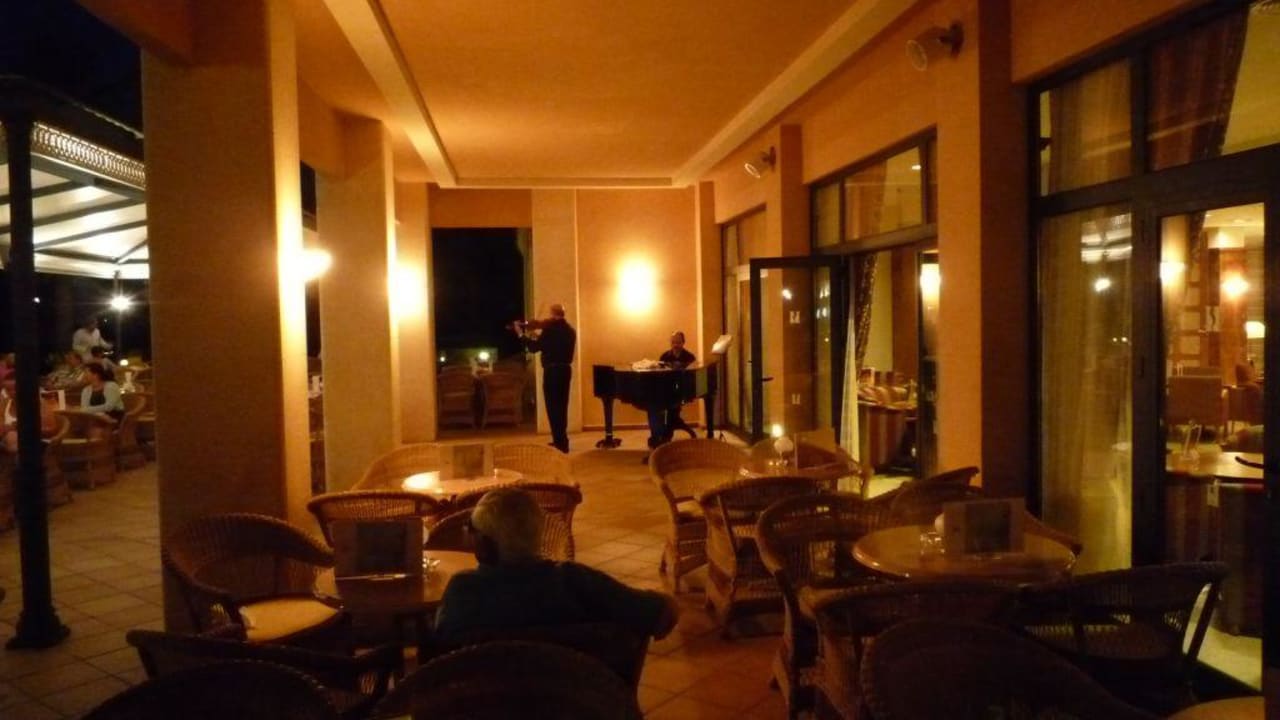 Abendprogramm Klavier und Violine Hipotels Hipocampo Palace & Spa