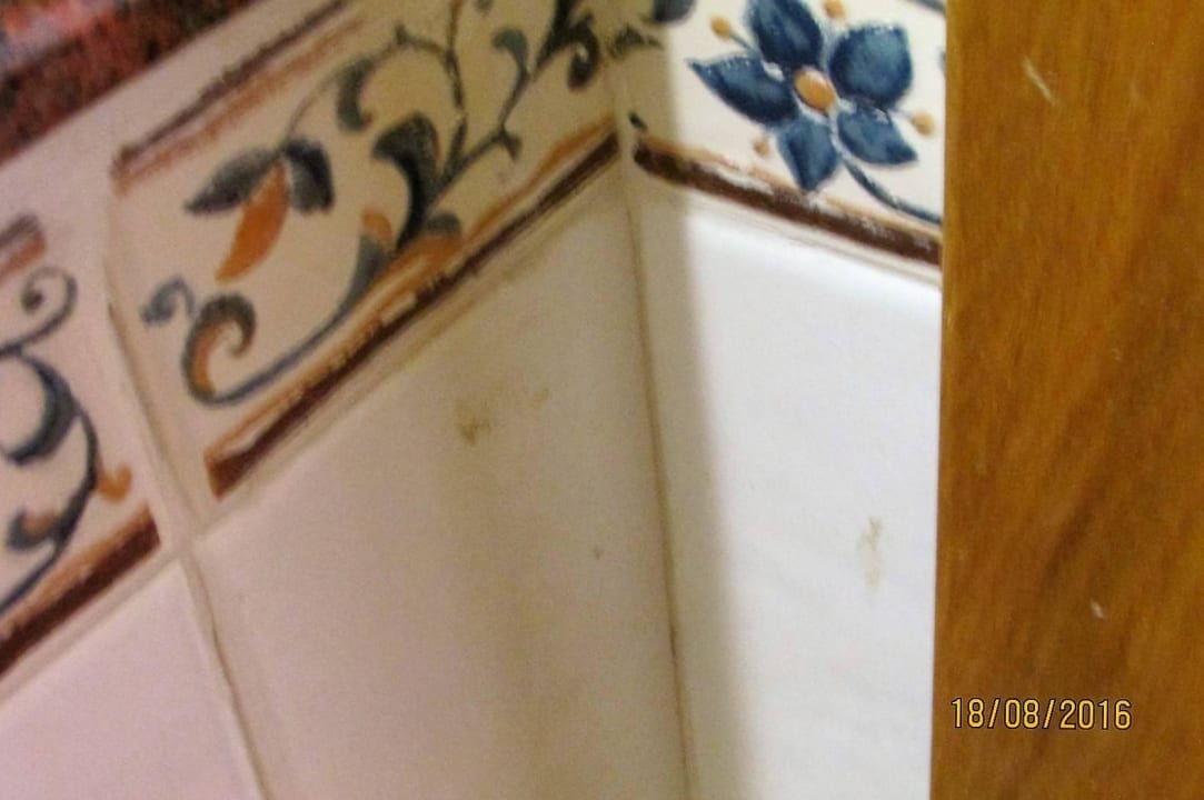 Dreckige Fliesen Riviera Spa Resort - Adults Only