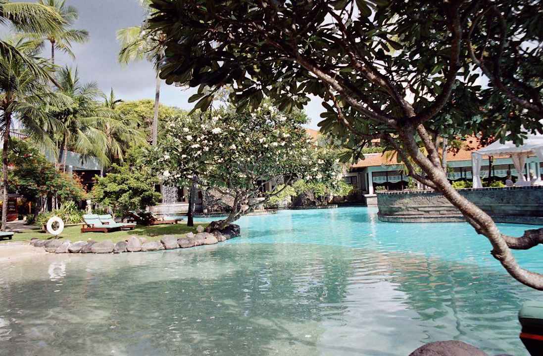 Hauptlagune im Hotelgarten The Laguna A Luxury Collection Resort & Spa