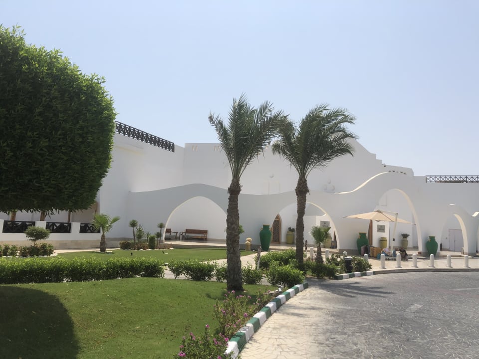 Außenansicht Hilton Marsa Alam Nubian Resort