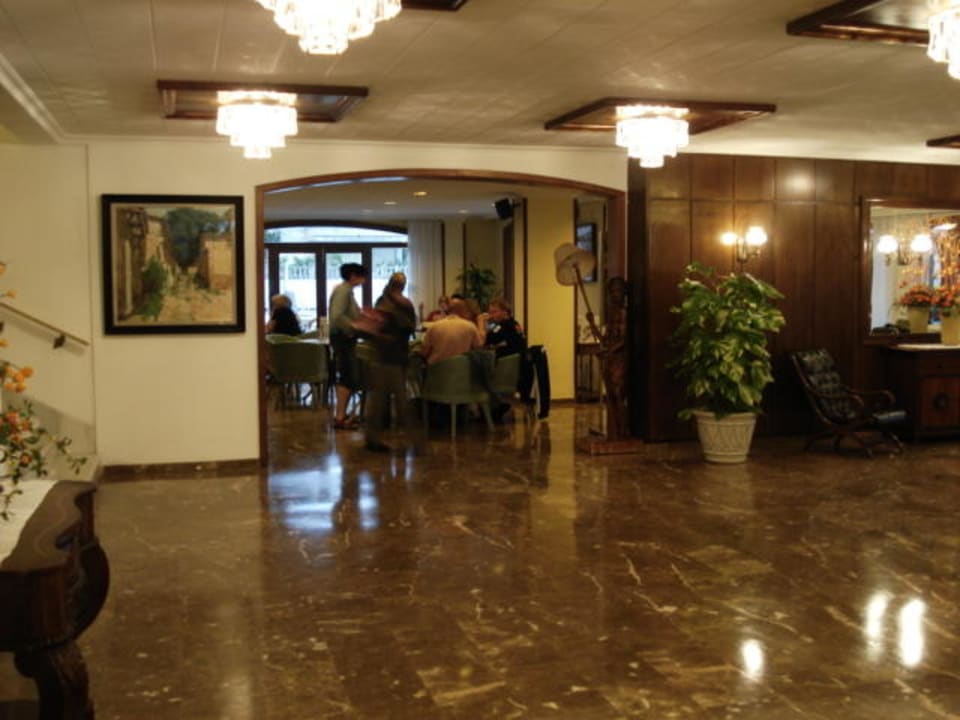 Lobby/Eingang Grupotel Farrutx