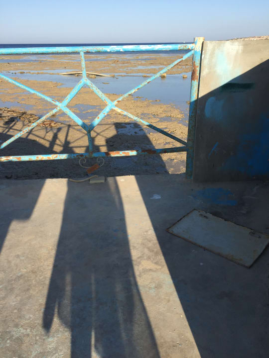 Strand Hotel Titanic Palace