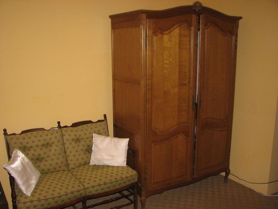 Większy pokój (od strony jeziora, taras). Hotel Solar Palace Spa & Wellness