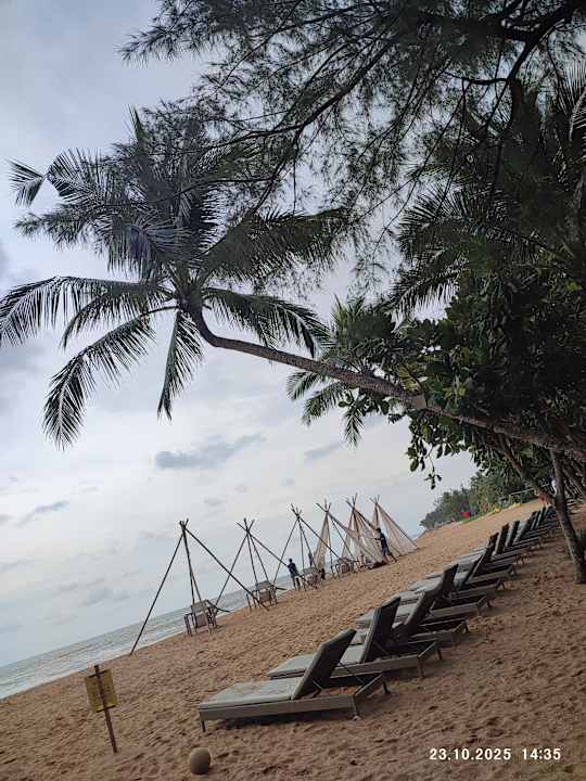 Strand La Vela Khao Lak