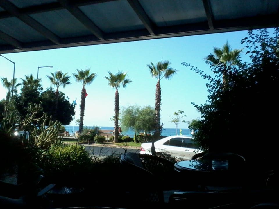 Blick zum Meer von der Lobby Kleopatra Celine Hotel