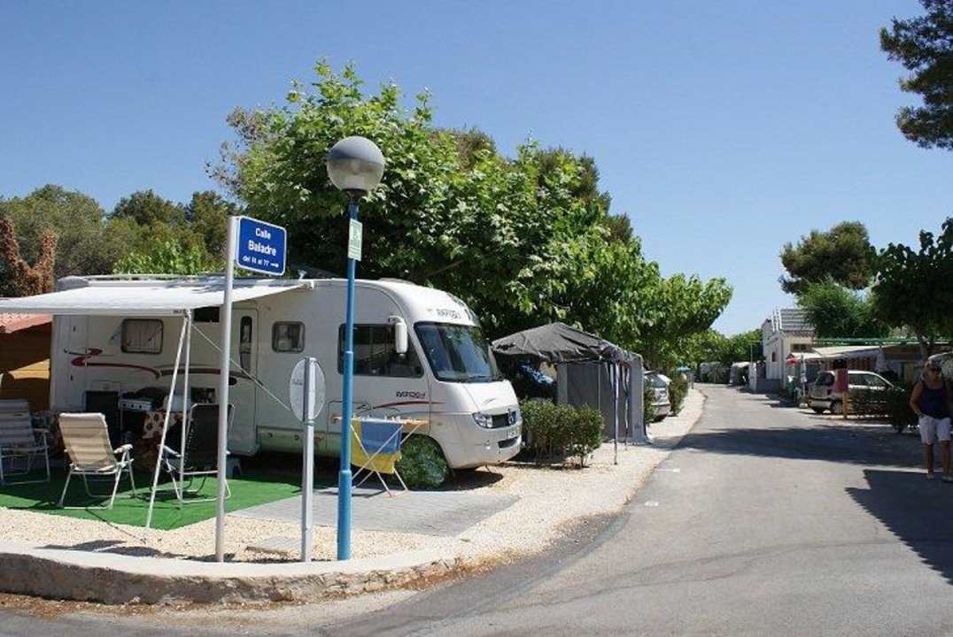 CAlle de los campers Camping Arena Blanca Camping Arena Blanca