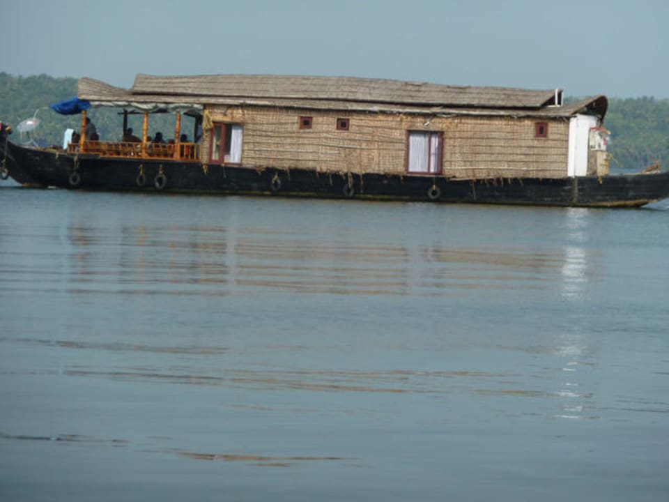 Möglichkeit zum Mieten eines Hausboots Ashirvad Ayurveda Homestay