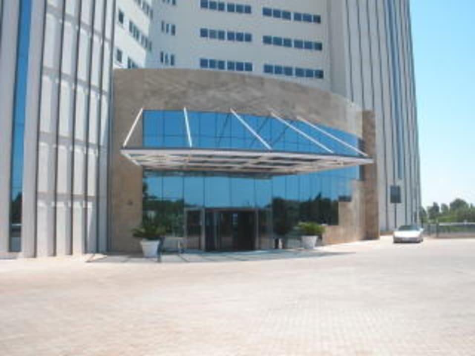 Eingang Venosa Beach Resort & Spa