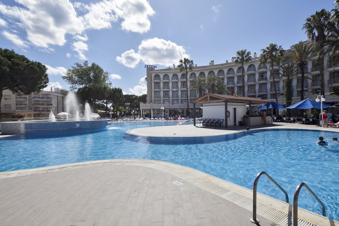 Piscina Best Cambrils  Hotel Best Cambrils