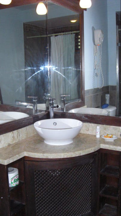 Bad Sunset at the Palms Resort - Adults Only