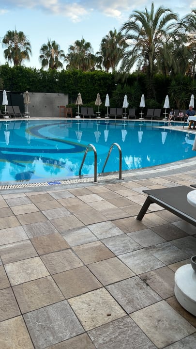 Pool Calimera Hane Garden