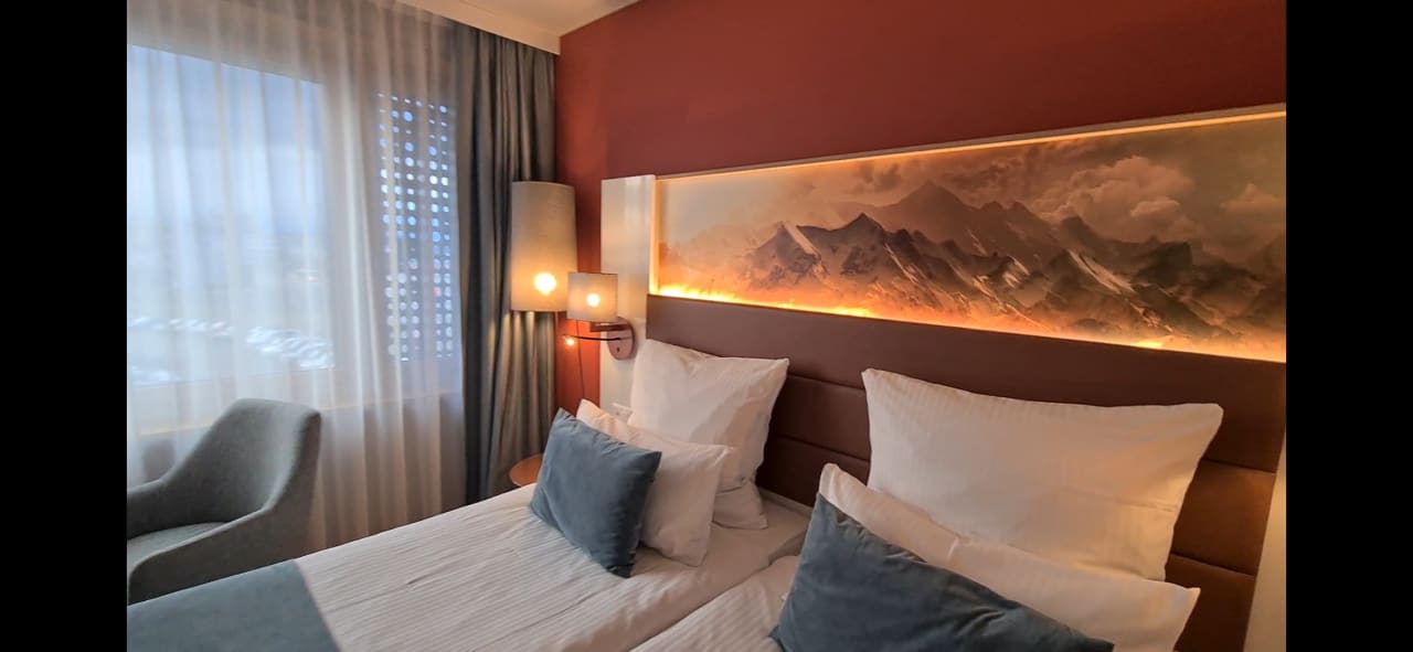 Zimmer Leonardo Hotel Zurich Airport