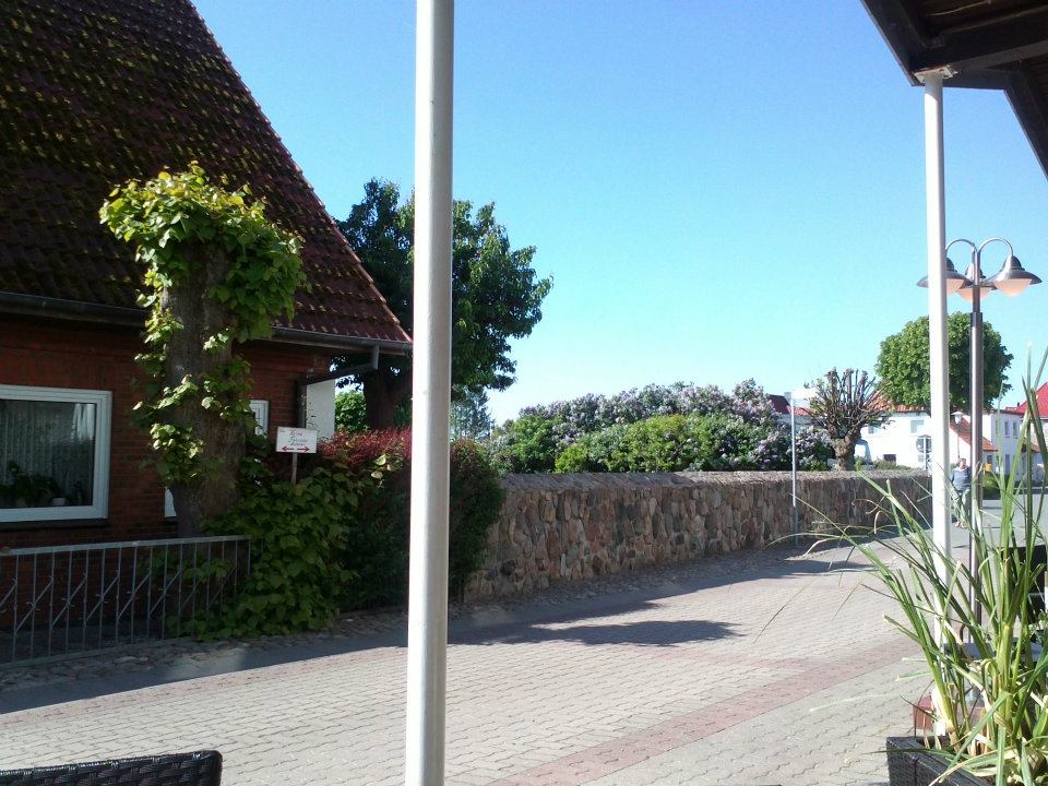 Außenansicht Strandhotel Hohwacht