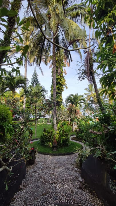Gartenanlage Puri Dajuma Beach Eco-Resort & Spa