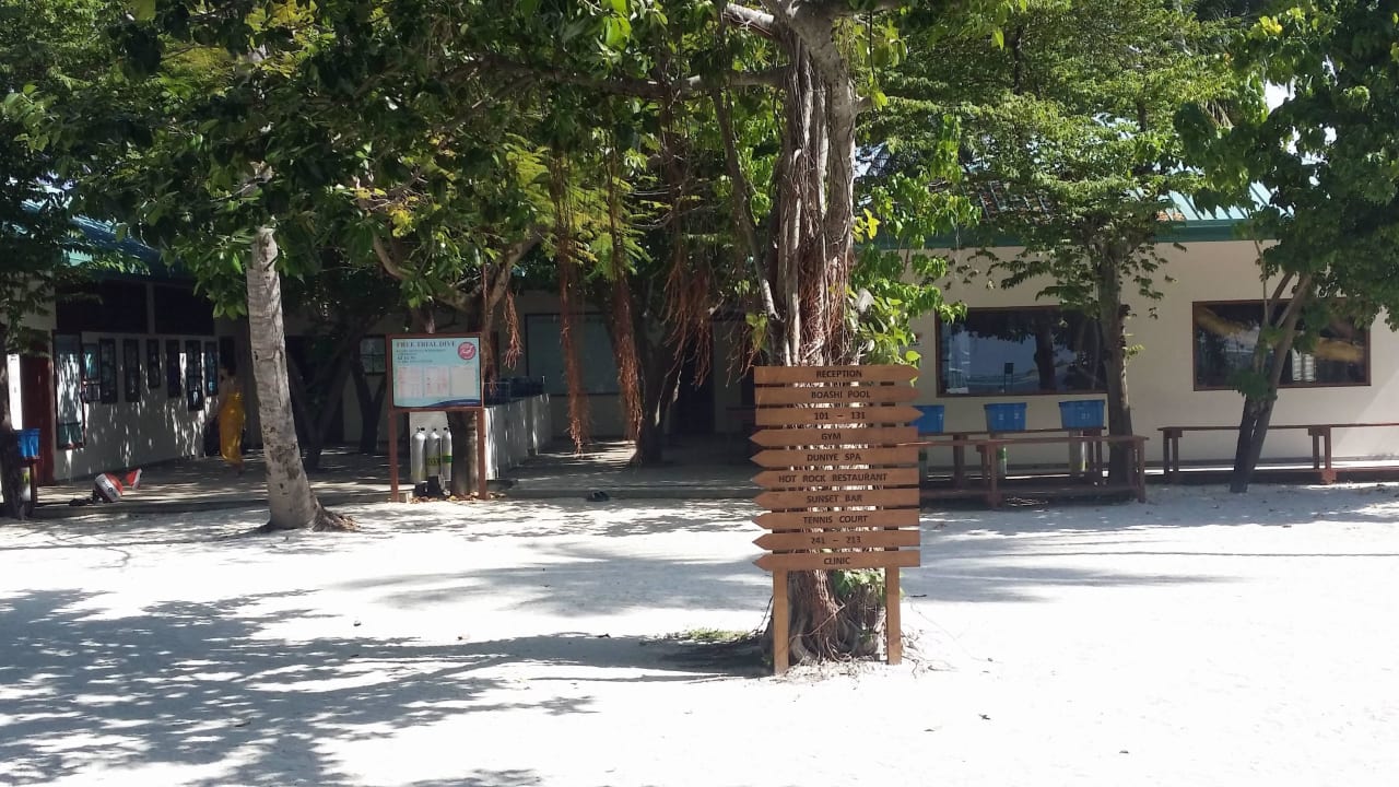 Tauchbasis Eurodivers Vilamendhoo Island Resort & Spa