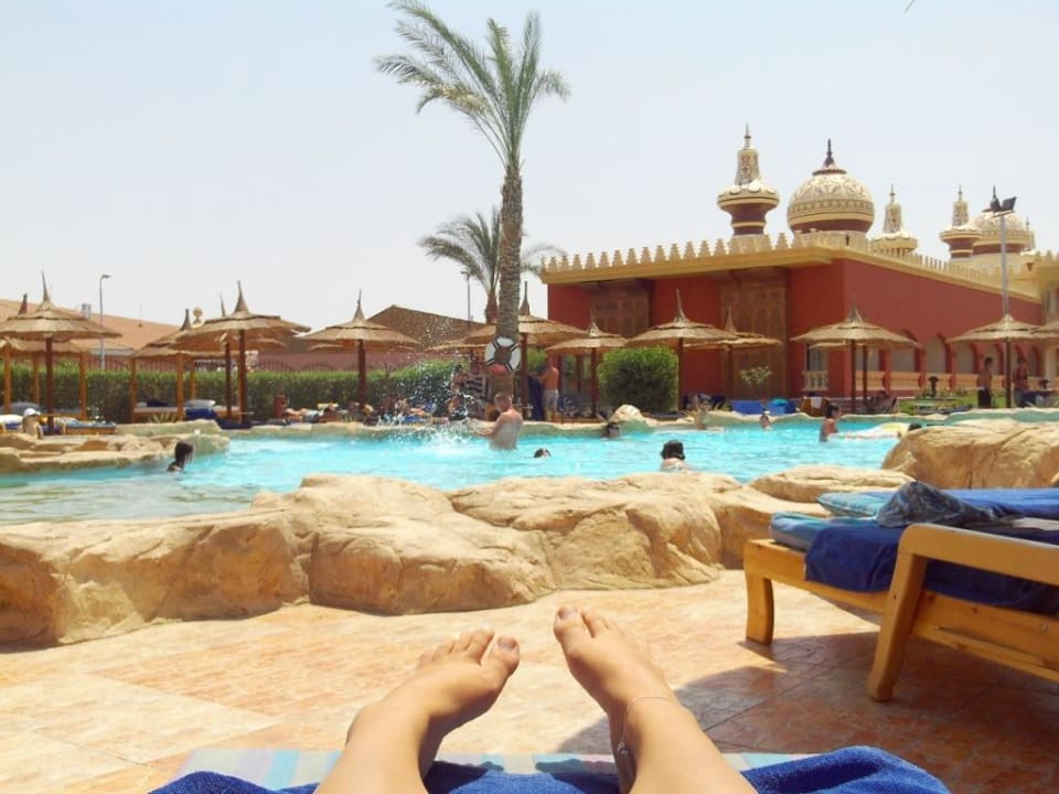 Basen Pickalbatros Alf Leila Wa Leila Resort - Neverland Hurghada