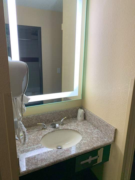 Zimmer Hotel Howard Johnson Express Inn - Williams