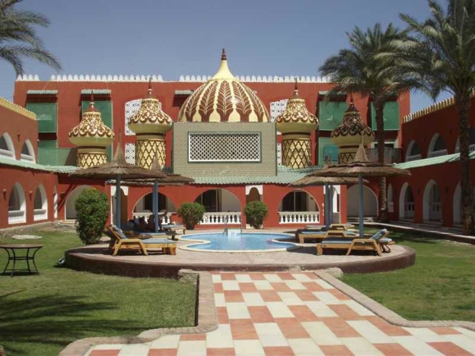 Noch ein kleiner Pool Pickalbatros Alf Leila Wa Leila Resort - Neverland Hurghada