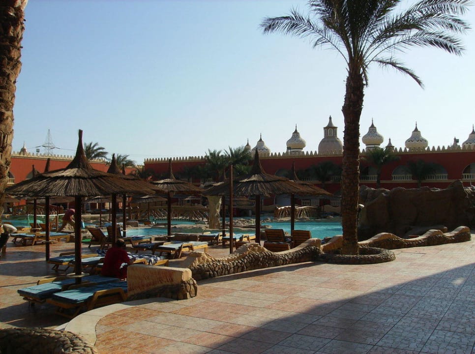 Basen aktywny Pickalbatros Alf Leila Wa Leila Resort - Neverland Hurghada