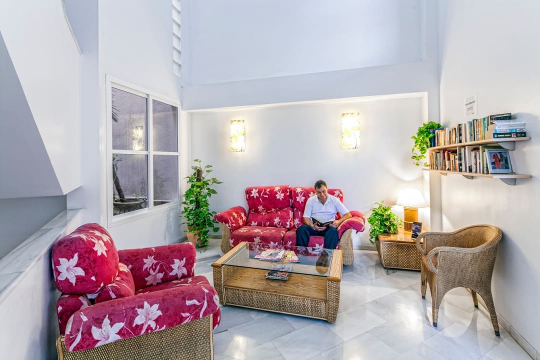 Lobby Ona Garden Lago