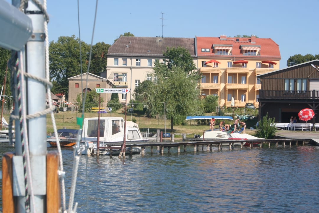 Außenansicht Apartmenthaus Am Grienericksee