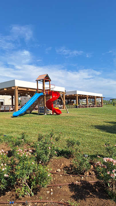 Gartenanlage Anda Barut Collection