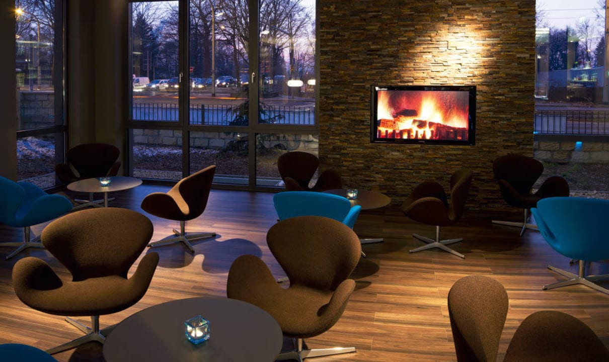 Barbereich Motel One Dresden-Palaisplatz