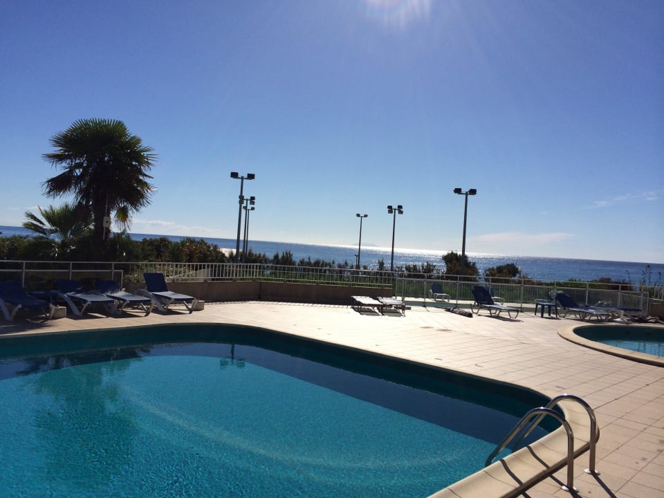 Die Poolanlage Hotel Orizonte