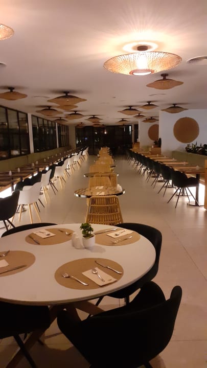 Gastro Hotel HM Ayron Park