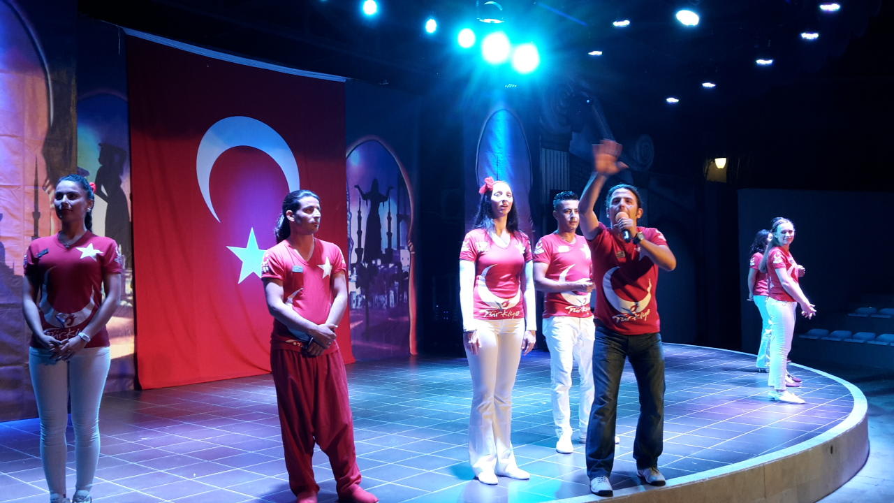 Animationsteam am türkischen Gala Abend  Aydinbey Kings Palace & Spa