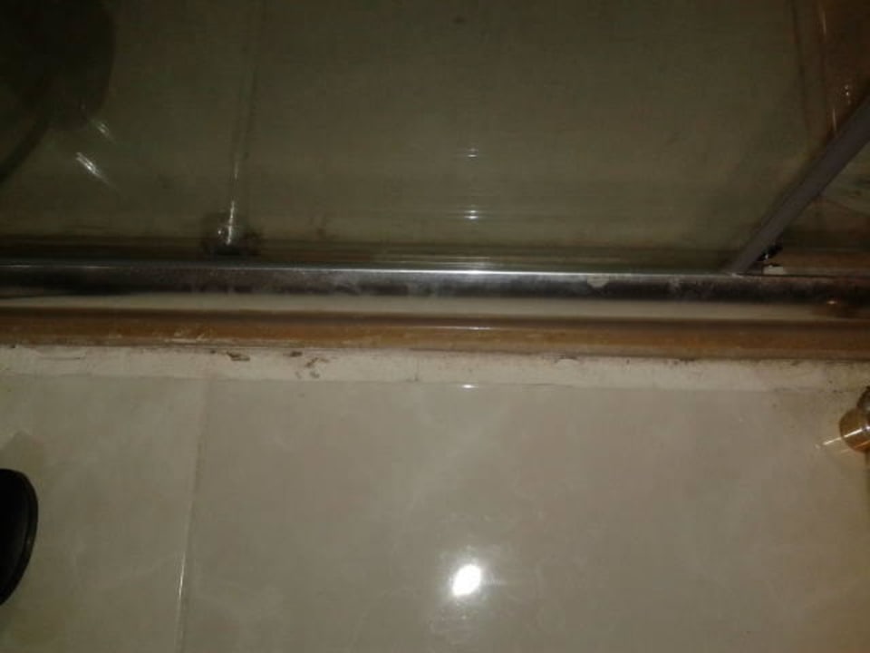 Dusche von außen Palm World Side Resort & Spa