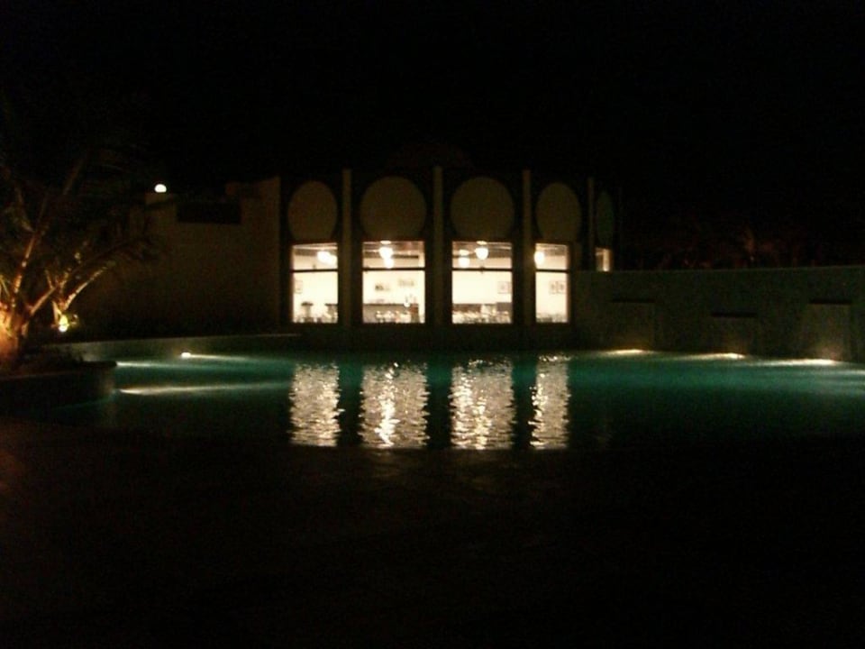 Blick auf das Al Bazar am abend Rixos Al Mairid Ras Al Khaimah