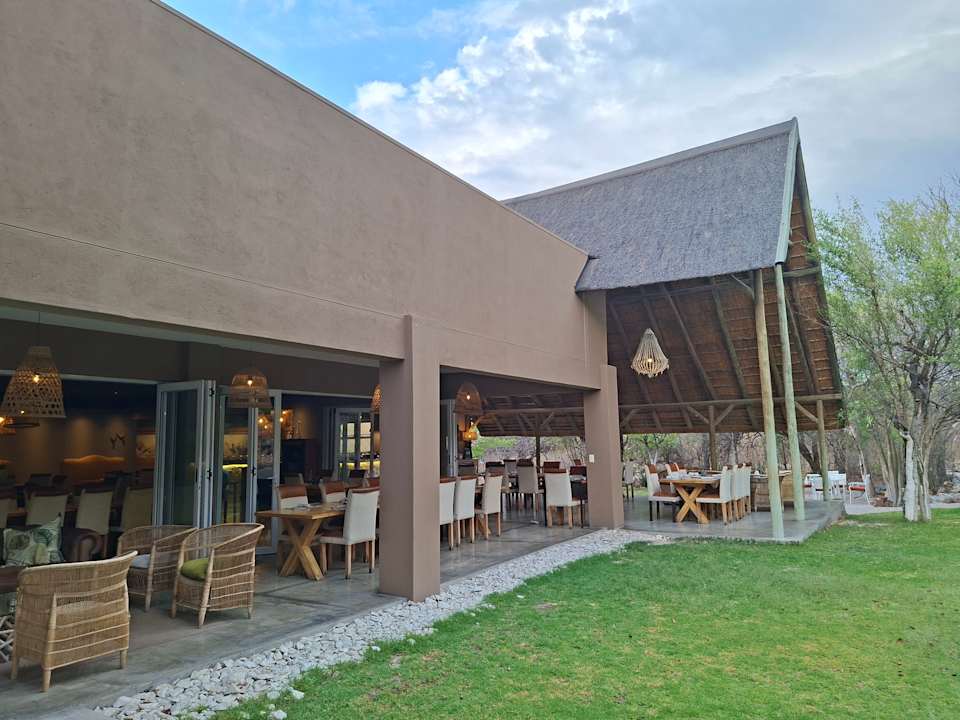 Außenansicht Etosha Gateway Toshari Lodge