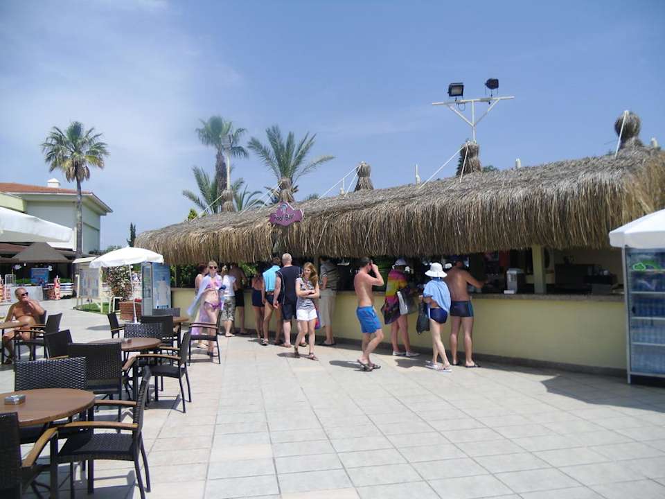 Aktivpool-bar Asteria Family Resort Side