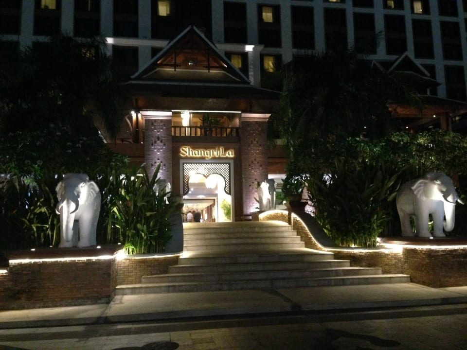 Haupteingang Shangri-La Hotel, Chiang Mai