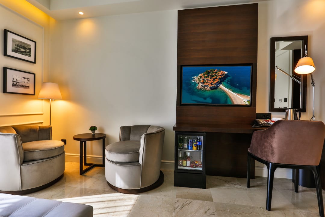 Zimmer Hotel California by Aycon