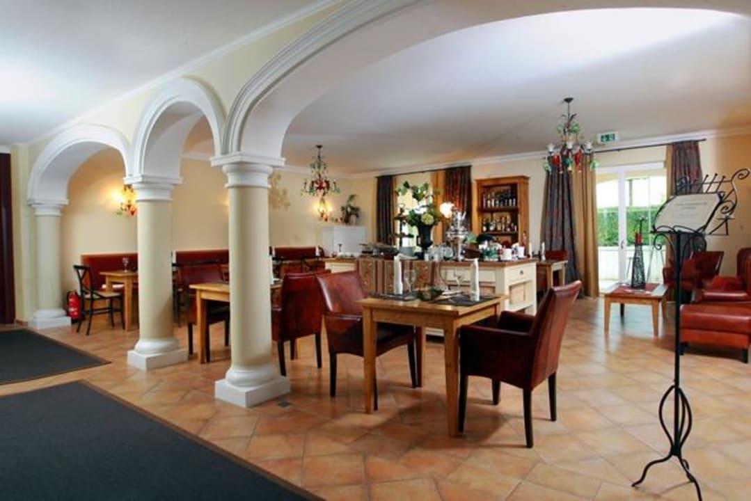 Restaurant Grethe Säulengang Hotel Ampervilla