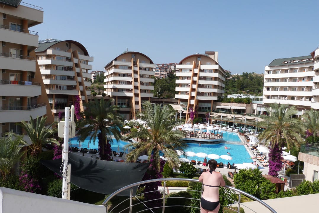 Ausblick von den Rutschen Alaiye Resort & Spa