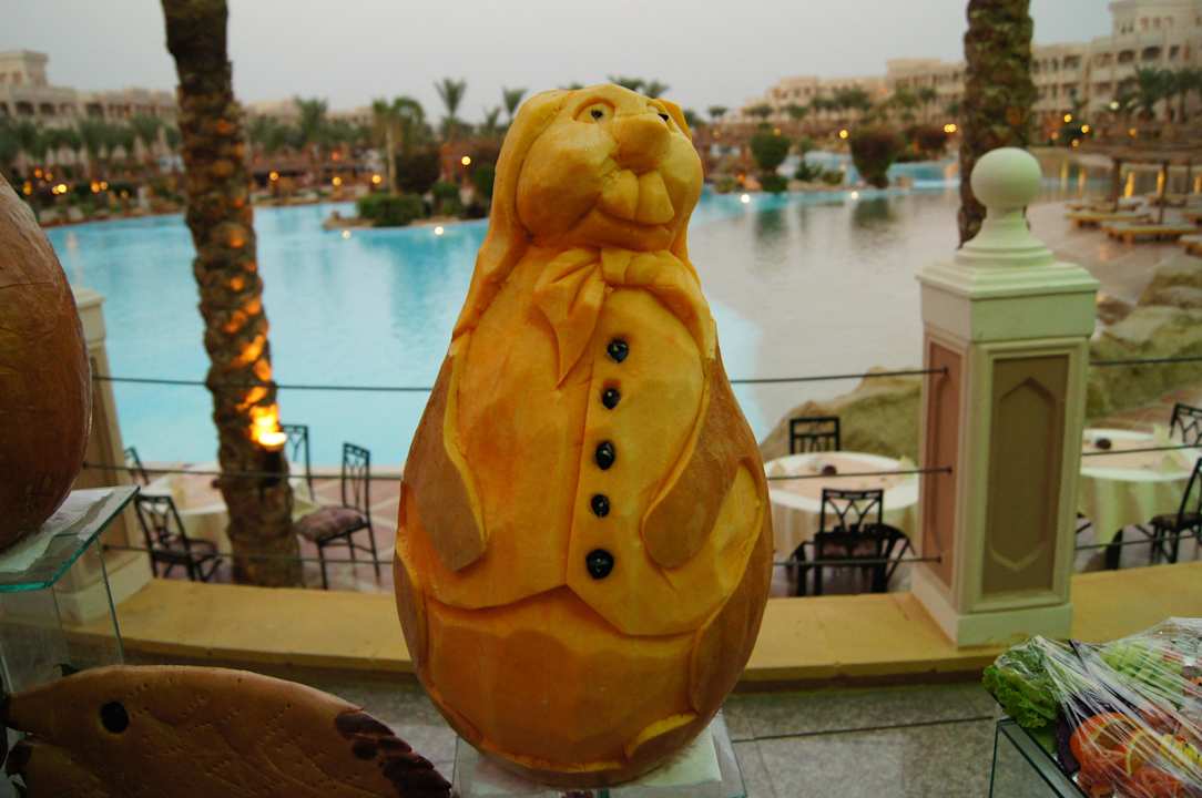 Ein wunderschönes Osterbuffet Pickalbatros Palace Resort