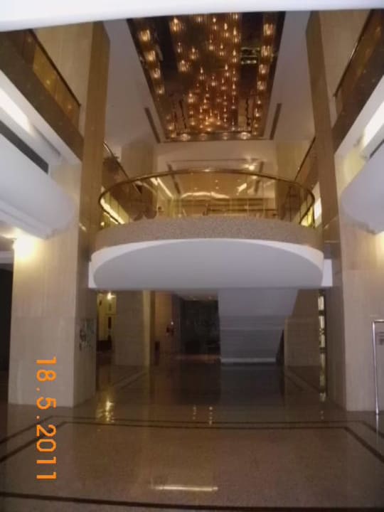 Unterer Eingangsbereich Hotel Özkaymak Falez