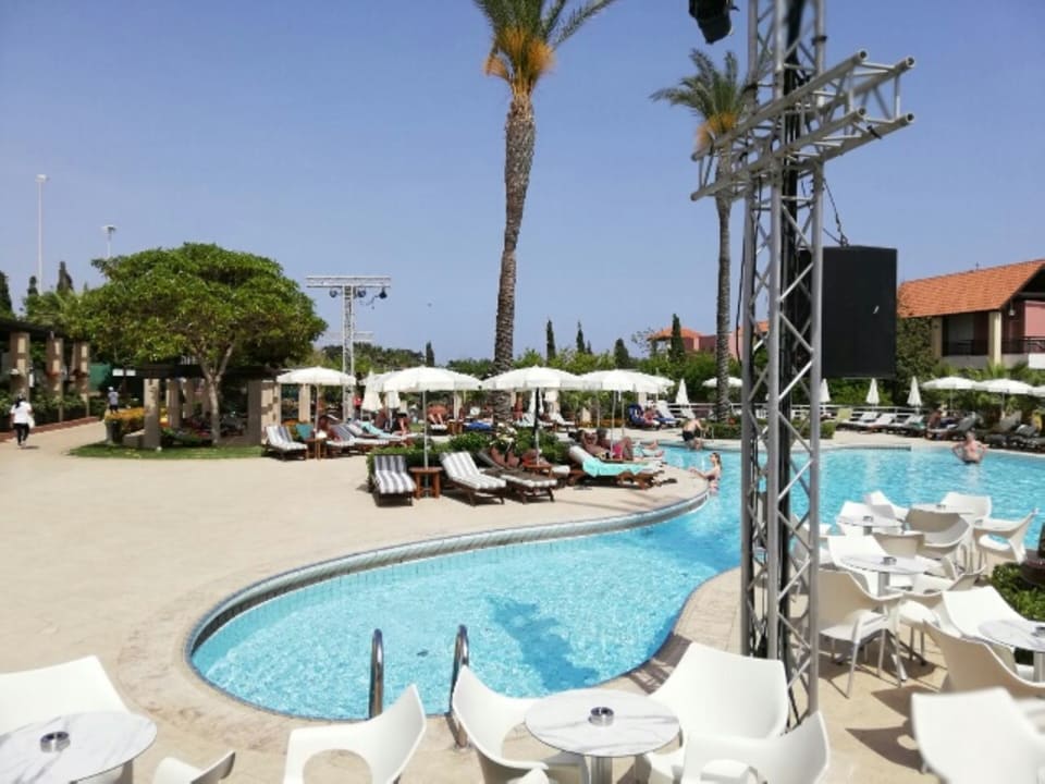 Pool ROBINSON CYPRUS