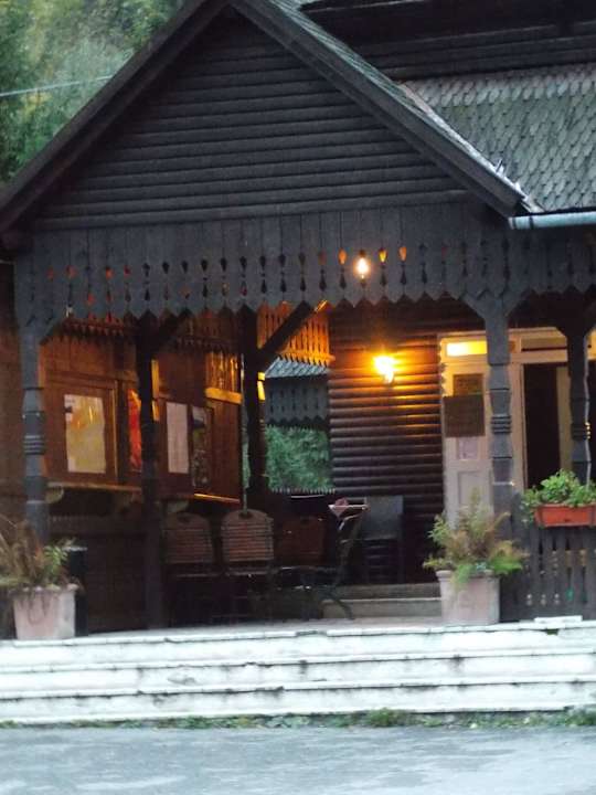 Main building entrance Pension Cheile Butii