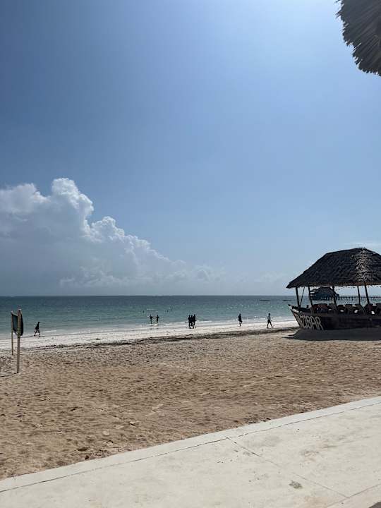 Strand Hotel Kiwengwa Beach Resort