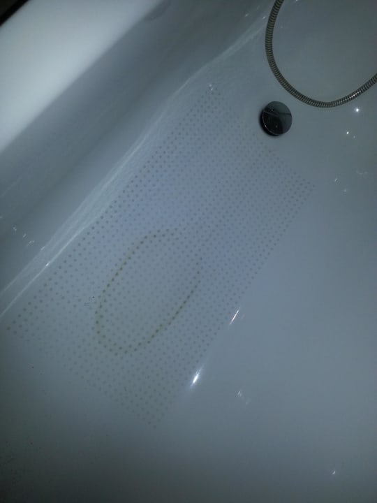 Rusty bath Sol Cosmopolitan Rhodes