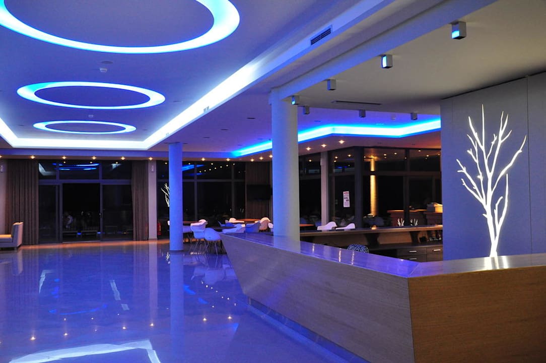 Hotel nocą Aeolis Thassos Palace