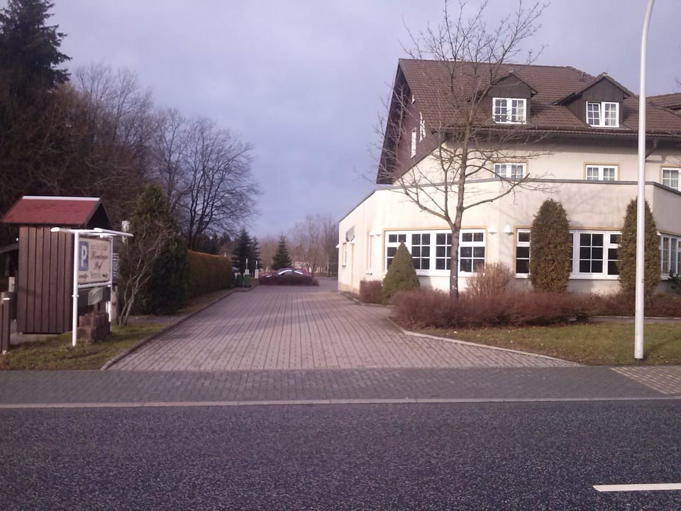 Außen Ansicht Straße Rennsteighotel Herrnberger Hof