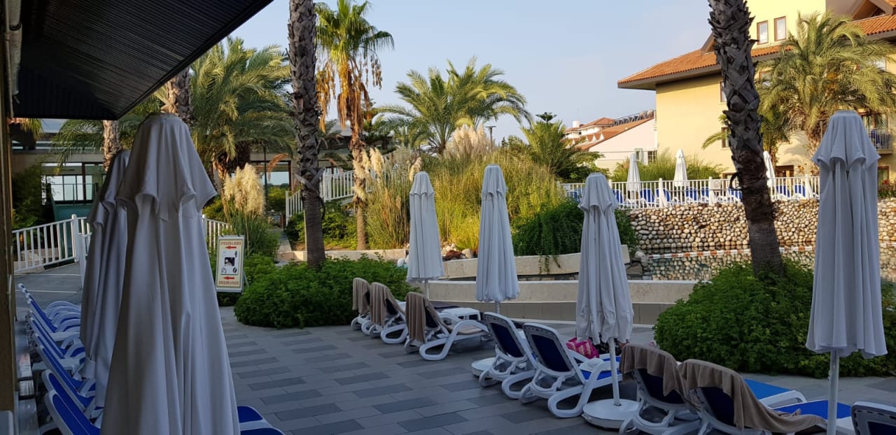 Strand Club Grand Aqua